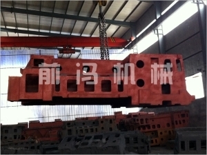 泊頭市前馮機(jī)械制造 專業(yè)機(jī)床及配件、異型鑄件、模具與機(jī)加工服務(wù)
